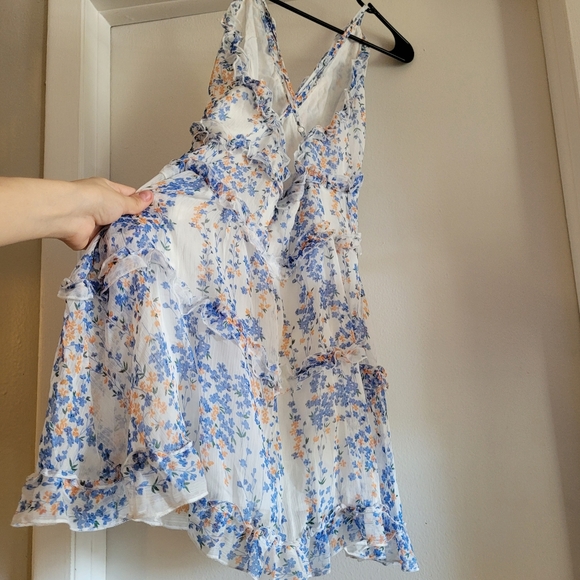 Floral Ruffle Dress - Picture 3 of 7